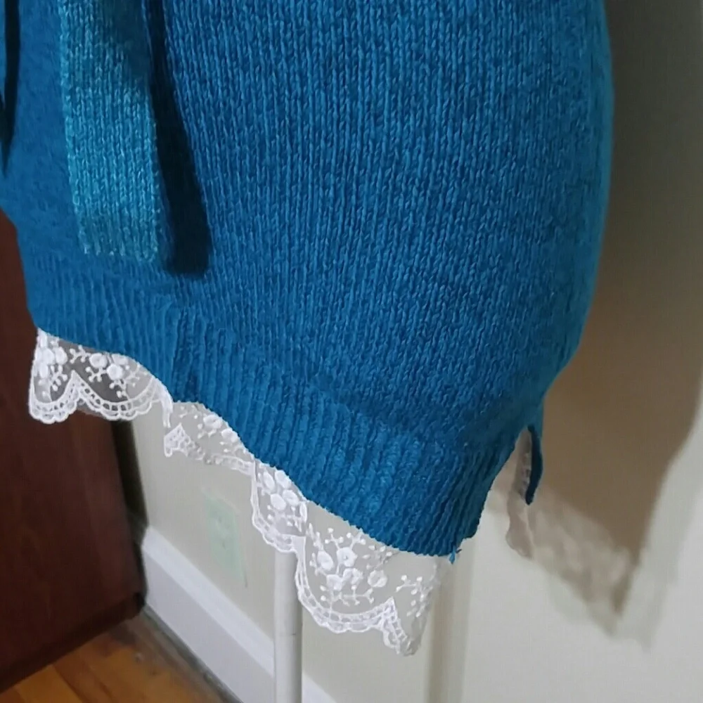 2pc Star Ride short sleeved belted sweater dress with scarf size medium (10/12)